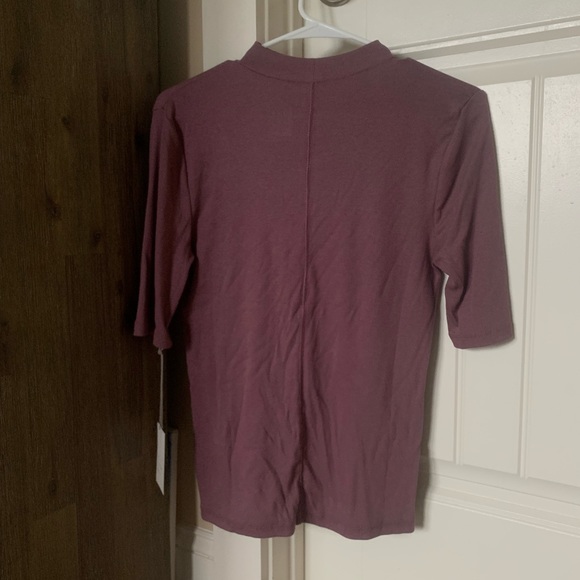 Shirt - Picture 3 of 4